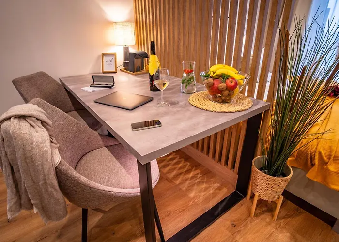 Between Rivers Apartments, Ac, Netflix & Parking